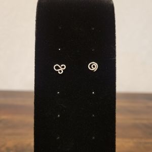 NEW 2 piece Nose Screw Rings